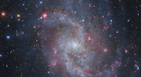 Galassia a spirale culla di nuove stelle, lo scatto italiano scelto dalla Nasa