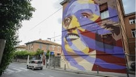 Già danneggiato da una scritta il murale dedicato a Irma Bandiera, eroina della Resistenza bolognese