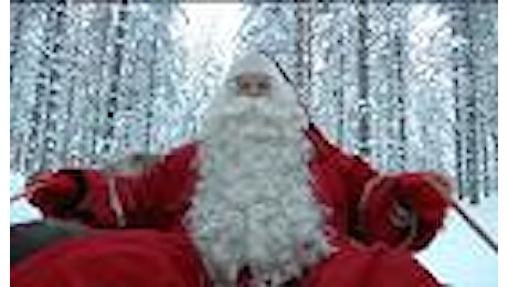 Finlandia: Babbo Natale indaffarato, ultimi preparativi prima della partenza