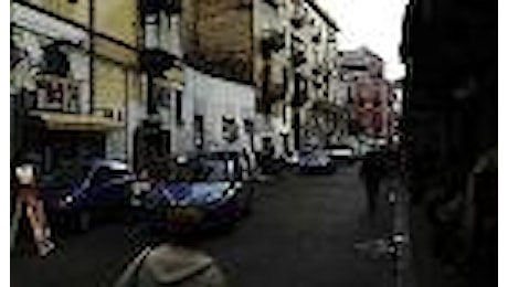 Napoli: spari contro la pasticceria, paura nel Rione Sanità