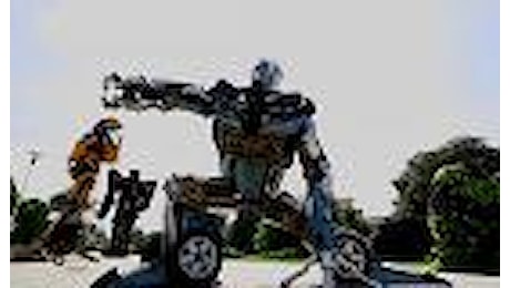 Milano, ricordate i Transformers? I robot giganti diventano arte e invadono il museo della Scienza