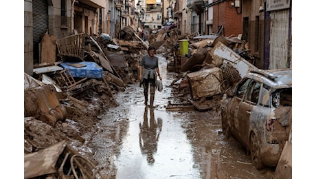 Alluvione Valencia, sale bilancio delle vittime: 219 morti, recuperato il corpo di un bimbo di 5 anni