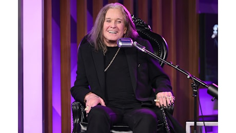 Ozzy Osbourne: il tributo alla Hall of Fame con Billy Idol, Maynard Keenan, Zakk Wylde e altri