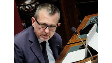 Delmastro, bufera su una frase. L'opposizione: Si dimetta