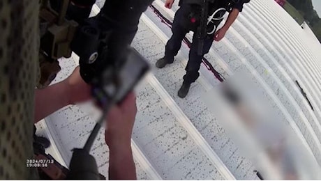 Attentato a Trump: spunta un nuovo video dalla bodycam di un poliziotto