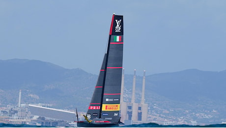 Vela: LV Cup; poco vento, regate rinviate a domani