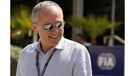 F1, Stefano Domenicali: “Hamilton in Ferrari porterà grande interesse. Leclerc dovrà accettarlo”