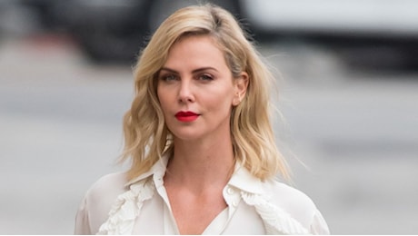 Charlize Theron entra nel cast stellare del nuovo film di Christopher Nolan