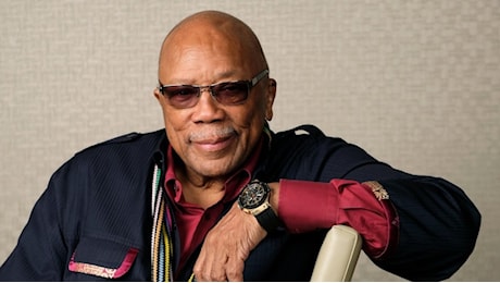 Morto Quincy Jones, leggenda della musica e storico produttore di Michael Jackson