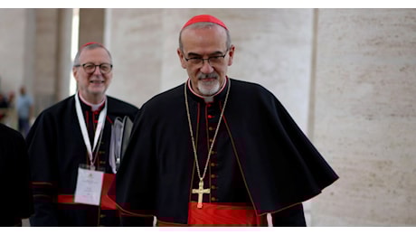 Conclave, i movimenti divisi tra due italiani: Pizzaballa e Zuppi