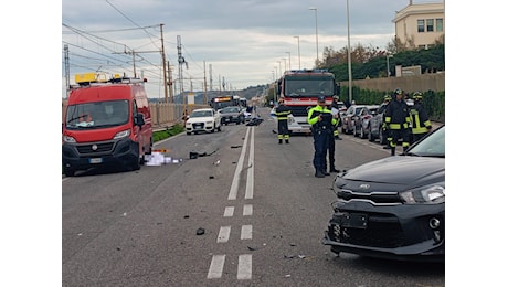 Tragedia sulla Flaminia, nell’incidente muore un 26enne