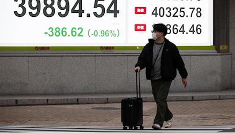 Borsa di Tokyo apre in negativo: Nikkei in calo dello 0,23%