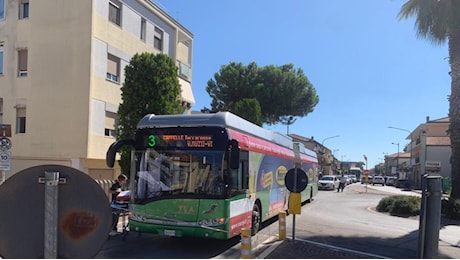 Il bus frena e lui cade, muore 65enne di casa a San Polo