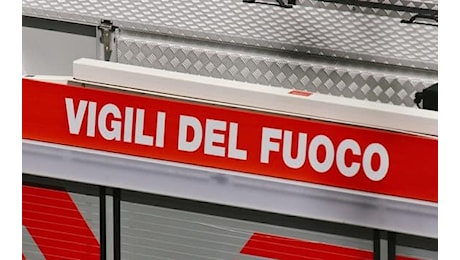 Milano, incendio in un appartamento a Bresso: un morto e un ferito