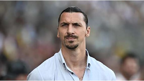 MN - Fischi per Ibrahimovic da parte della curva durane la festa per i 125 anni