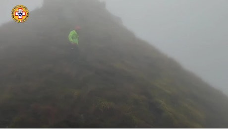 Trovato l'aereo disperso in Appennino, morti i 3 a bordo