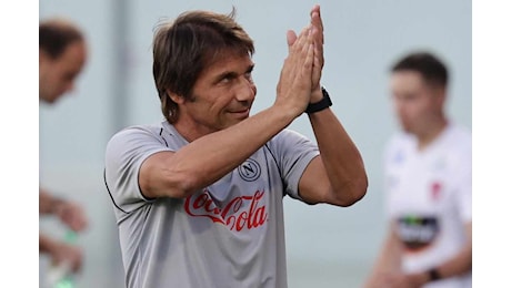 Napoli-Modena, formazioni ufficiali: le scelte di Conte