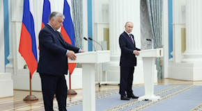 Orbàn incontra Putin, in cerca di un ruolo da protagonista