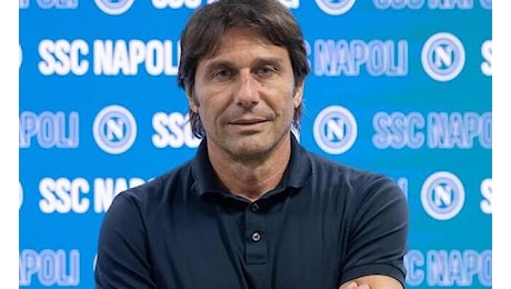 Conte ha già scelto il modulo per il Napoli. Quattro giocatori sono incedibili