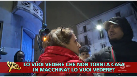 «Vuoi vedere che non torni a casa in macchina?». Le minacce dei ragazzi di Corvetto a una passante la sera della manifestazione - Il video