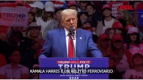 Trump attacca ancora Harris: «È un relitto che distrugge tutto ciò che incontra»