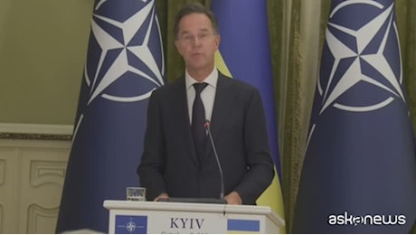 L'incontro a Kiev fra il segretario Nato Rutte e Zelensky