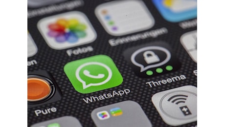 Tag e condivisioni, WhatsApp cambia lo stato: tutte le novità