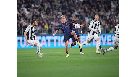 Le pagelle dei giallorossi in Juve-Lecce. N’Dry si evidenzia bene ed anche il volenteroso Baschirotto