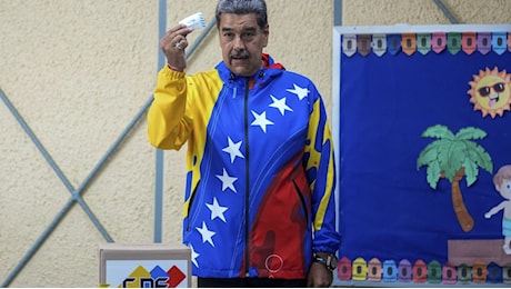 Venezuela: seggi aperti, González sfida Maduro