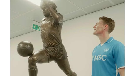 “Ho la pelle d’oca!”: McTominay al Maradona, l’emozionante video e le prime parole dello scozzese