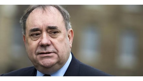 Muore a 69 anni l'ex first minister scozzese Alex Salmond. Stava tenendo una lezione per giovani leader