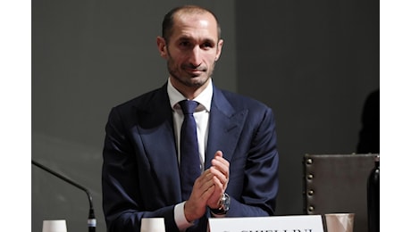 Juventus, nuovo ruolo per Chiellini: posizione importantissima