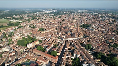 Inquinamento alle stelle e senza fine. Cremona ha trascorso sette giorni oltre i limiti di PM10 e scattane le misure temporanee di secondo livello