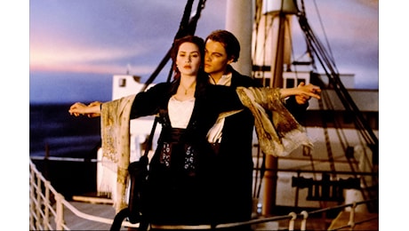 Titanic, addio alla ringhiera di Jack e Rose: le immagini del deterioramento della nave - Video