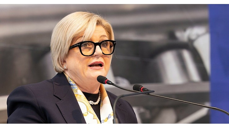 Inchiesta sulla laurea della ministra Calderone: esposto di un professore dopo gli articoli del Fatto - Il Fatto Quotidiano Inchiesta sulla laurea della ministra Calderone: esposto di un professore dopo gli articoli del Fatto - Il Fatto Quotidiano