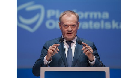 Polonia, stretta sui migranti: Tusk sospende il diritto d'asilo