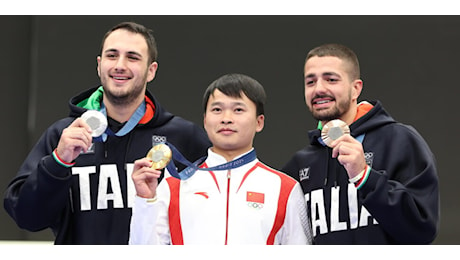A Parigi l'Italia sale a cinque medaglie, ne arrivano due dalla pistola: argento a Maldini, bronzo a Monna