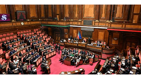 Dal Senato ok a fiducia sul dl omnibus, ora passerà alla Camera