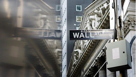 Wall Street prosegue a cavallo della parità e metà giornata