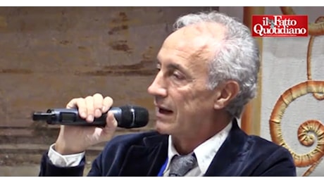 Travaglio: “Colleghi della Rai mi chiamano per darmi notizie che in tv non usciranno mai. Per liberare la rete pubblica serve modello tedesco”