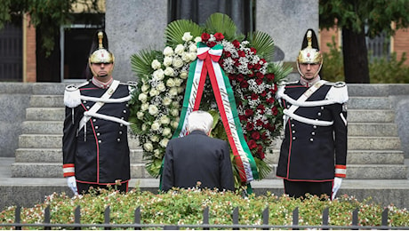 “Una tragedia immane che non si dimentica”: Mattarella ricorda la strage dei 184 bambini nella scuola di Gorla a Milano