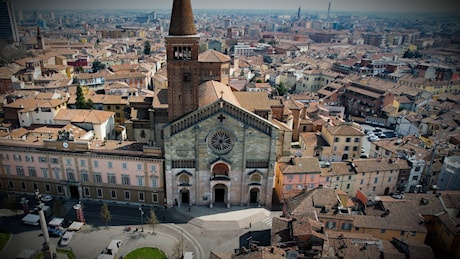 Aurora è tornata a Piacenza: domani addio in Duomo, proclamato il lutto cittadino