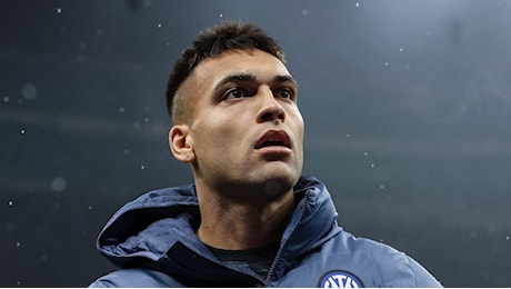 Lautaro Martinez deve farlo: Nell'albero di Natale le palline piccole sopra e quelle grandi sotto