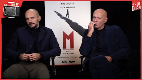 VIDEO | Davide Serino, Stefano Bises e il viaggio creativo di M – Il Figlio del Secolo