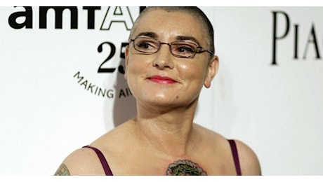 Sinead O'Connor non è morta per overdose, ma per cause naturali: si spengono i pettegolezzi sull'artista ad un anno dal suo decesso