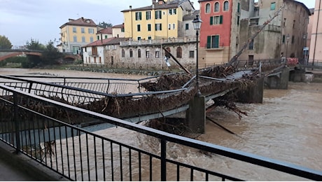 Maltempo Liguria: frane e allagamenti, danni e famiglie isolate tra Savonese e Val Bormida