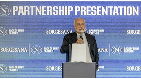 Napoli, De Laurentiis a Radio Crc: «Stadio? Farò una conferenza stampa e saprete tutto»