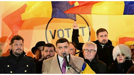 Romania, elezioni presidenziali: testa a testa tra atlantisti e filorussi. Ma oggi la Corte costituzionale potrebbe annullarle