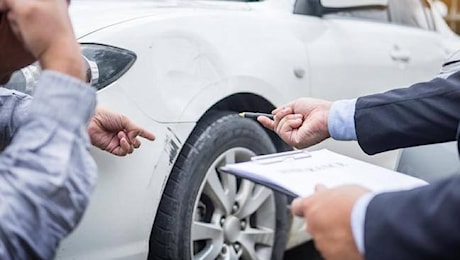 Crescono i prezzi delle assicurazioni auto: perché il costo medio è arrivato a 640 euro