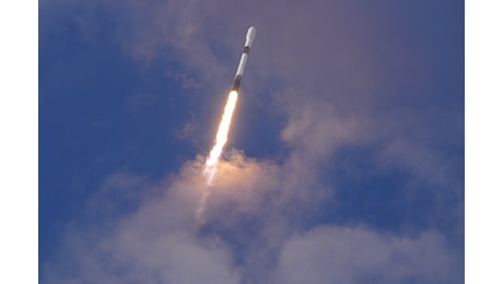 Guasto in volo al Falcon 9, fallito il lancio di 20 Starlink